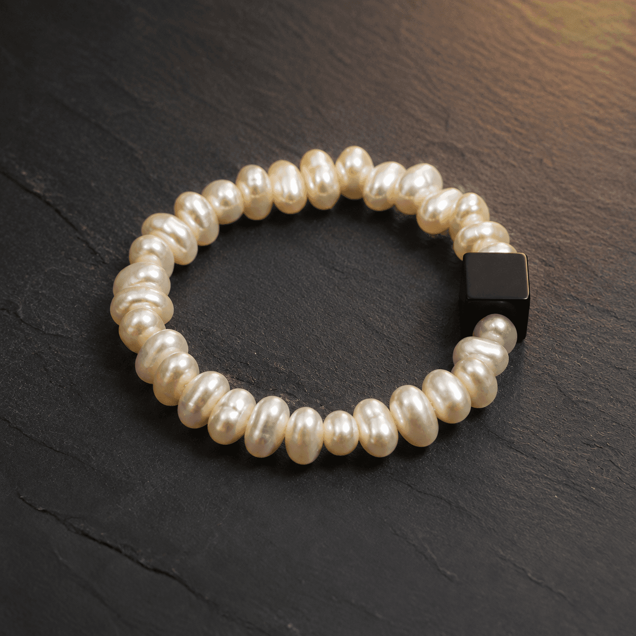 Flat Pearl & Ink Square Ring
